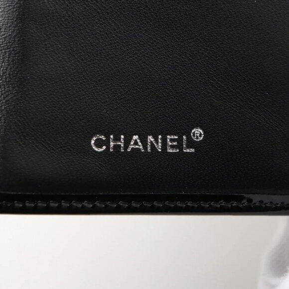 Chanel CC Logo Patent Leather Long Wallet Black - Picture 9 of 10